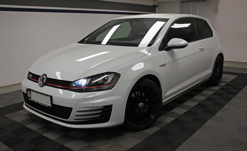 Volkswagen Golf GTI 2.0 TSI BI-XENON